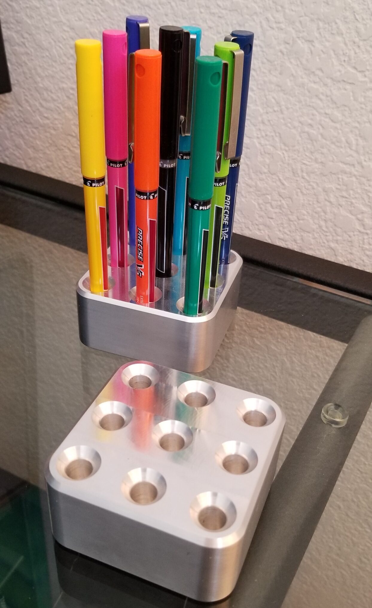 9 Pen Holder