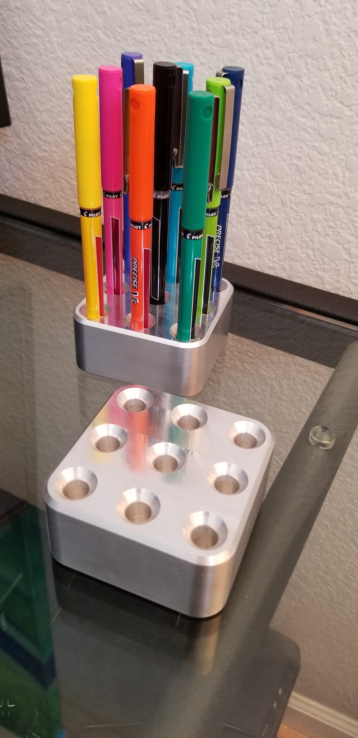 9 Pen Holder